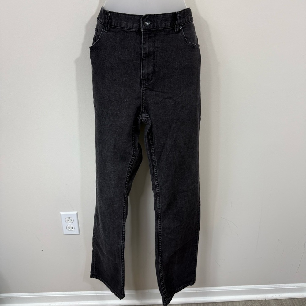 Men’s Perry Ellis Faded Black Slim Fit Jeans in Size 38x32
